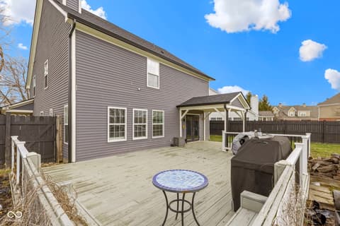 Outdoor living area at 15515 Marietta Circle, Westfield, IN
