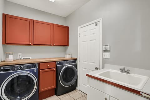 Laundry room at 1377 Edinburgh Drive, Carmel, IN