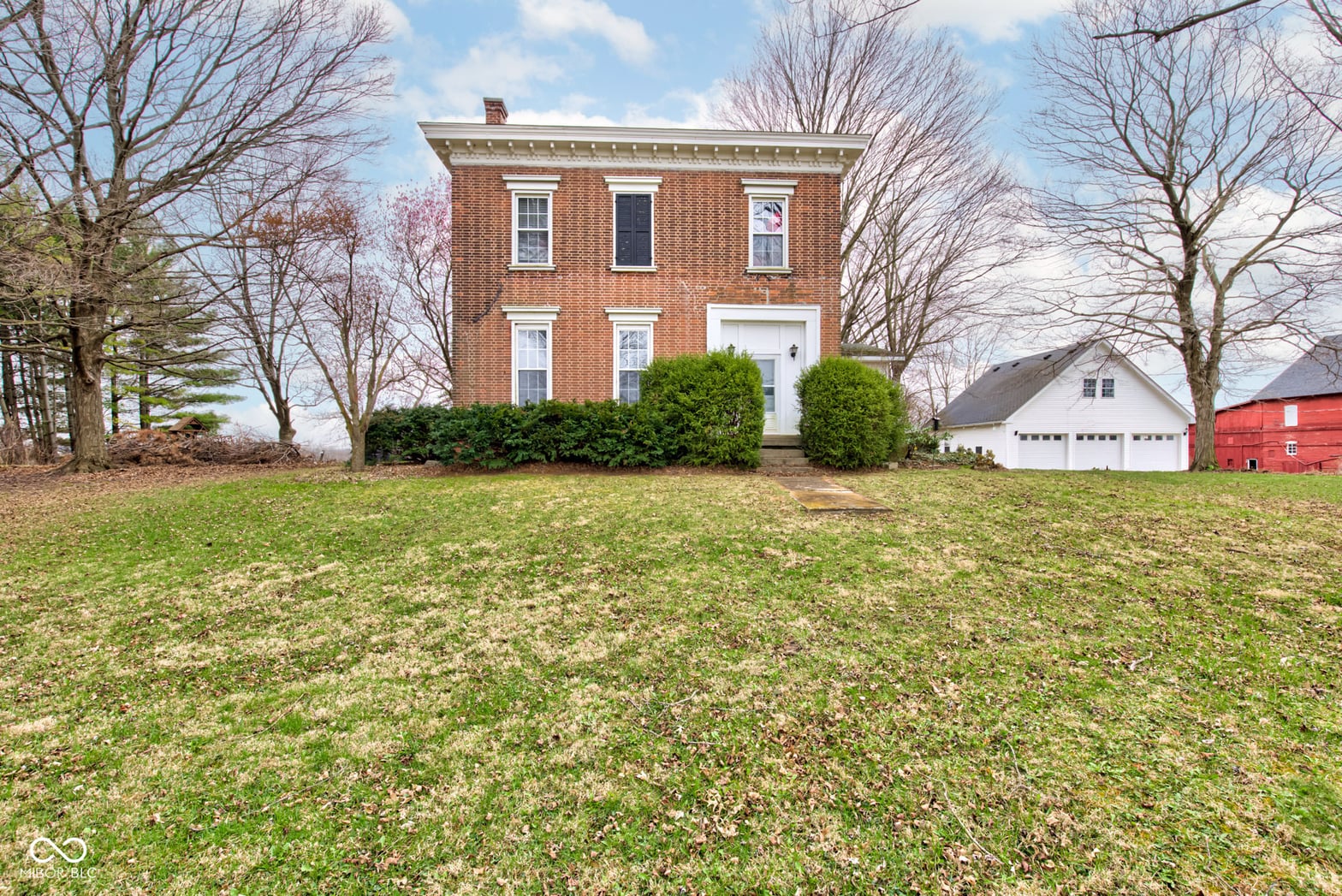 Front exterior at 10573 W 550 N, Thorntown, IN