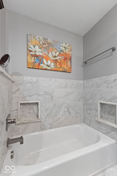 Primary bathroom at 3453 Briar Creek Lane, Carmel, IN