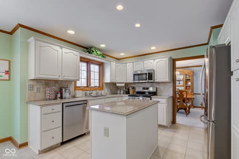 Photo of 222 Wellington Parkway, Noblesville, IN