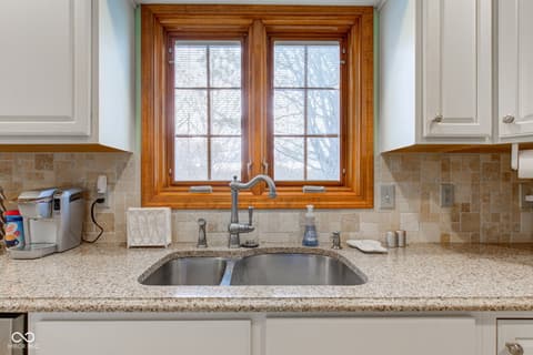 Photo of 222 Wellington Parkway, Noblesville, IN