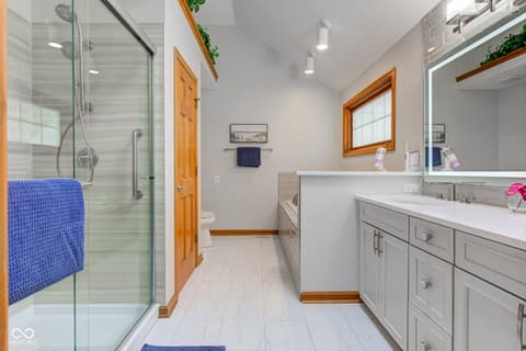 Photo of 222 Wellington Parkway, Noblesville, IN