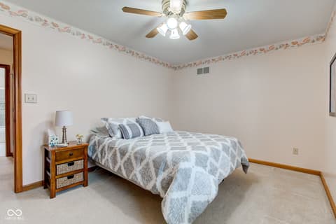 Photo of 222 Wellington Parkway, Noblesville, IN