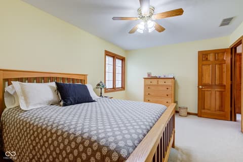 Photo of 222 Wellington Parkway, Noblesville, IN