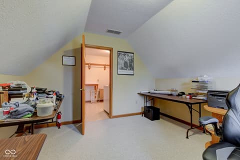 Photo of 222 Wellington Parkway, Noblesville, IN