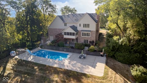 1143 N Sugar Bend Run