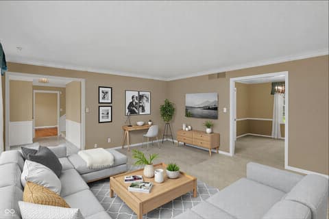 Living room at 40 Twinshore Court, Carmel, IN