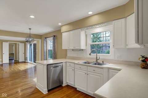 Kitchen at 40 Twinshore Court, Carmel, IN