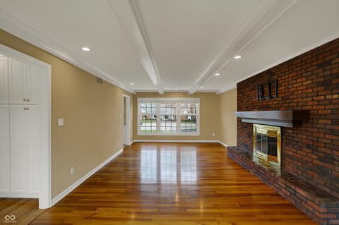 Family room at 40 Twinshore Court, Carmel, IN