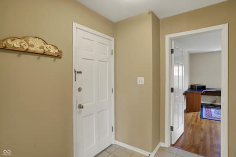 Laundry room at 40 Twinshore Court, Carmel, IN