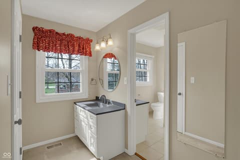 Primary bathroom at 40 Twinshore Court, Carmel, IN