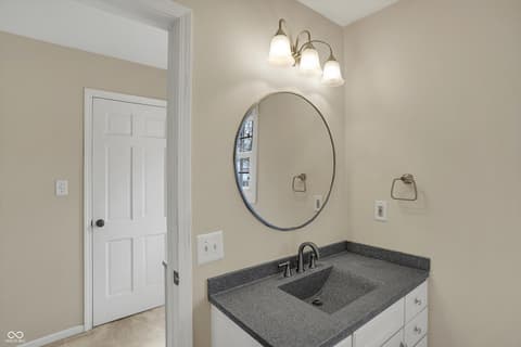 Primary bathroom at 40 Twinshore Court, Carmel, IN