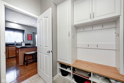 Laundry room at 6124 Salisbury Lane, Noblesville, IN