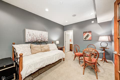 Bonus room at 6124 Salisbury Lane, Noblesville, IN