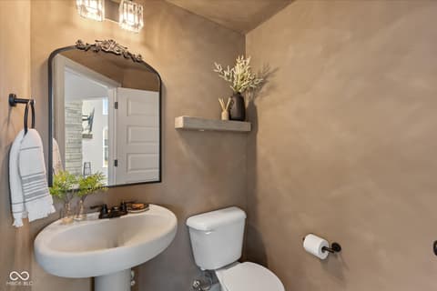 Photo of 5387 Citadel Drive, Noblesville, IN