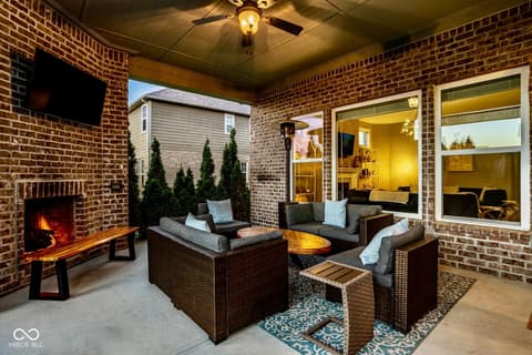Photo of 14910 Briarpatch Circle, Carmel, IN