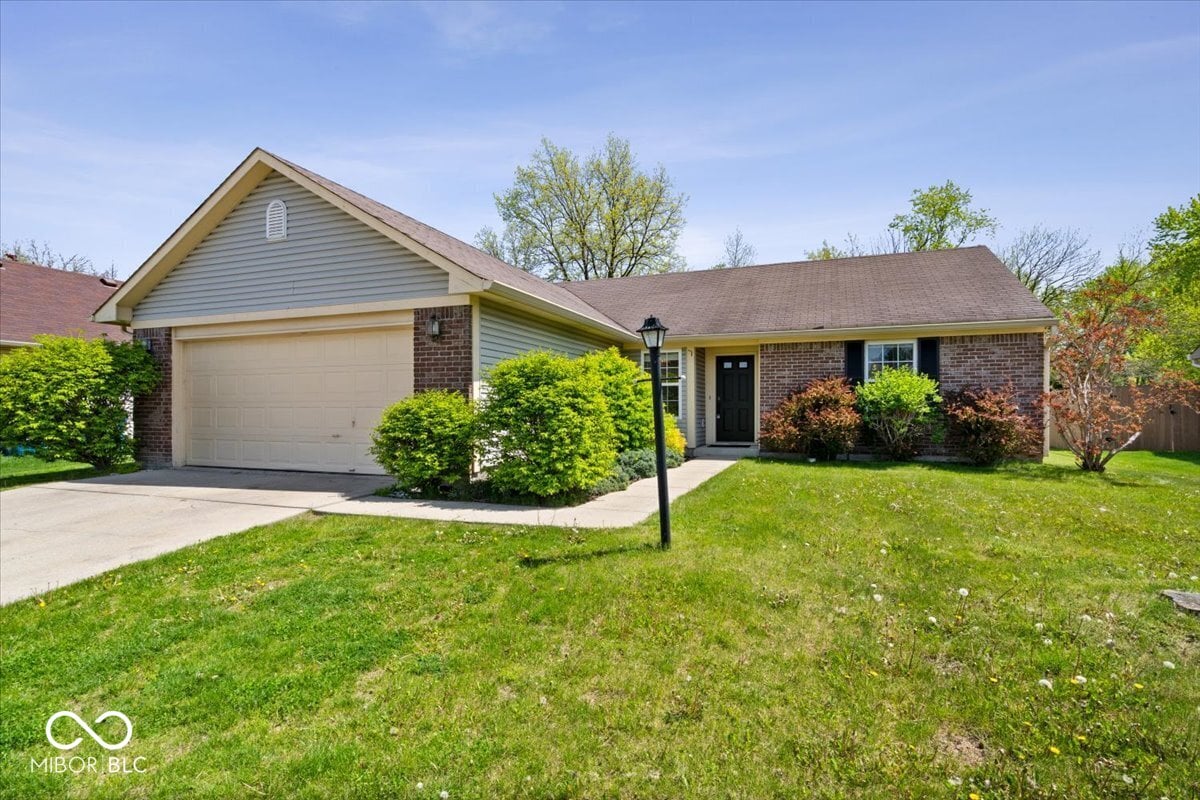 Photo of 12741 Glengary Drive, Fishers, IN