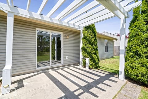 Photo of 12741 Glengary Drive, Fishers, IN