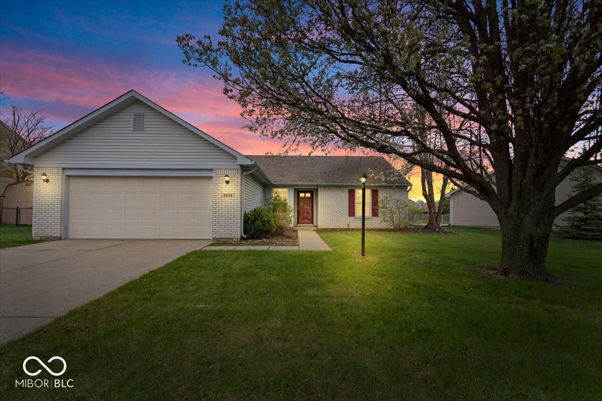 Photo of 9856 Commonwealth Drive, Fishers, IN