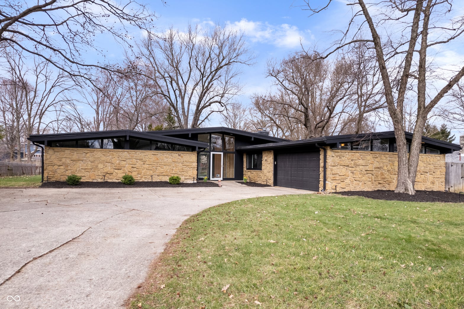 Photo of 24 Thornhurst Drive, Carmel, IN