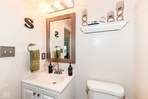 Photo of 14060 Princewood Drive, Fishers, IN