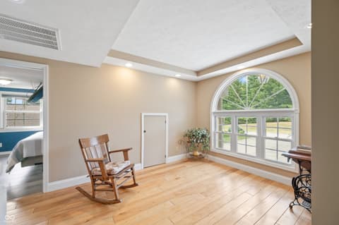 Photo of 1085 E North Shore Drive, Brownstown, IN