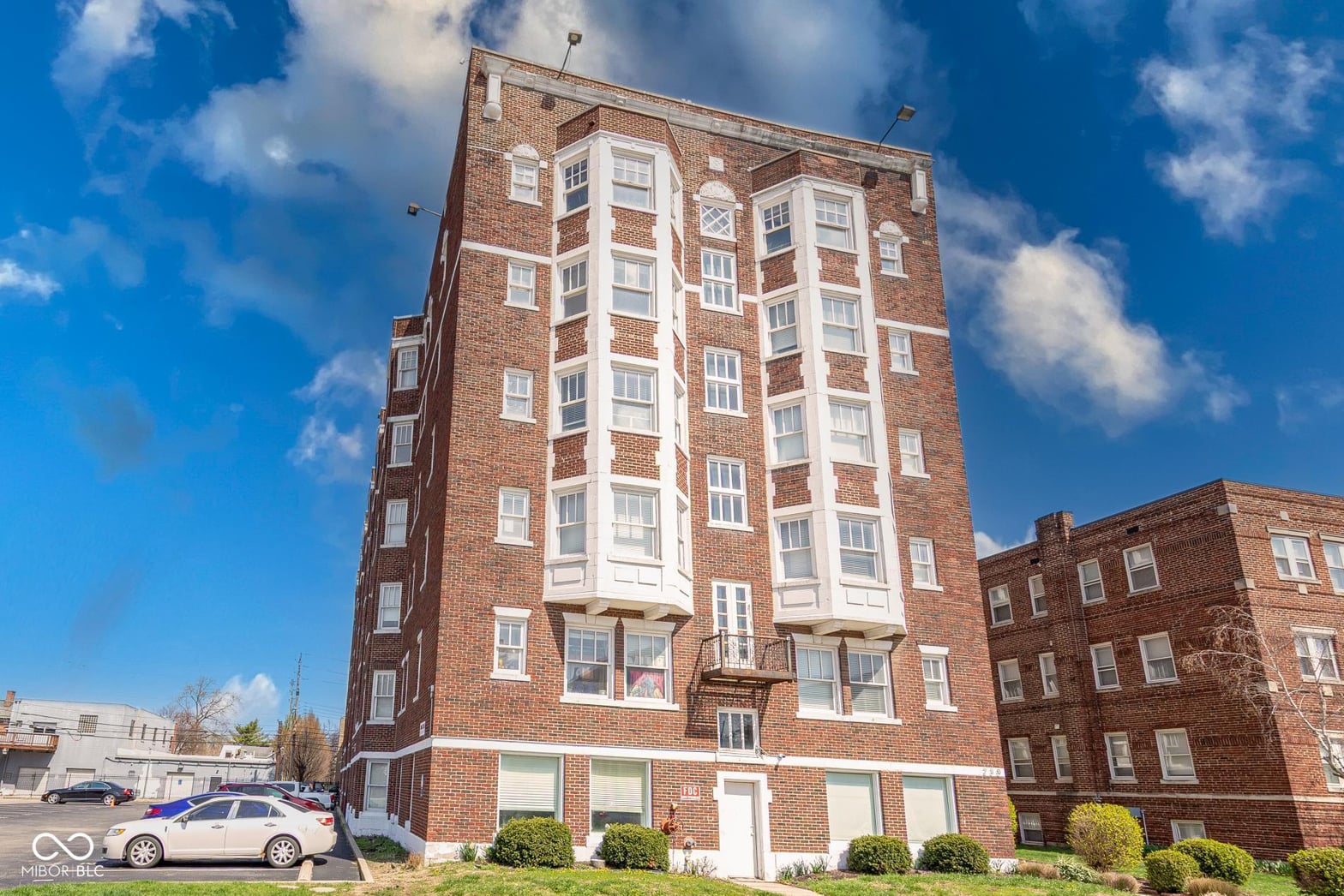 Photo of 230 E 9th Street, Indianapolis, IN