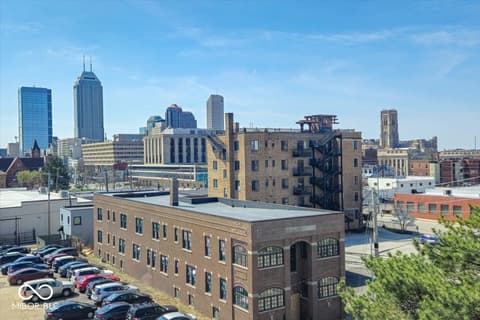 Photo of 230 E 9th Street, Indianapolis, IN