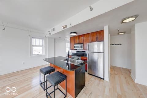 Photo of 230 E 9th Street, Indianapolis, IN