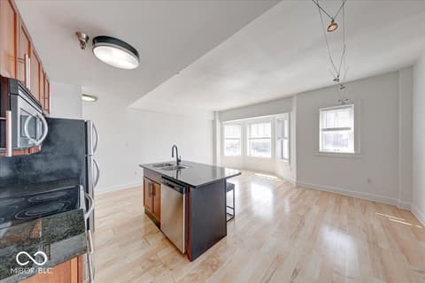 Photo of 230 E 9th Street, Indianapolis, IN