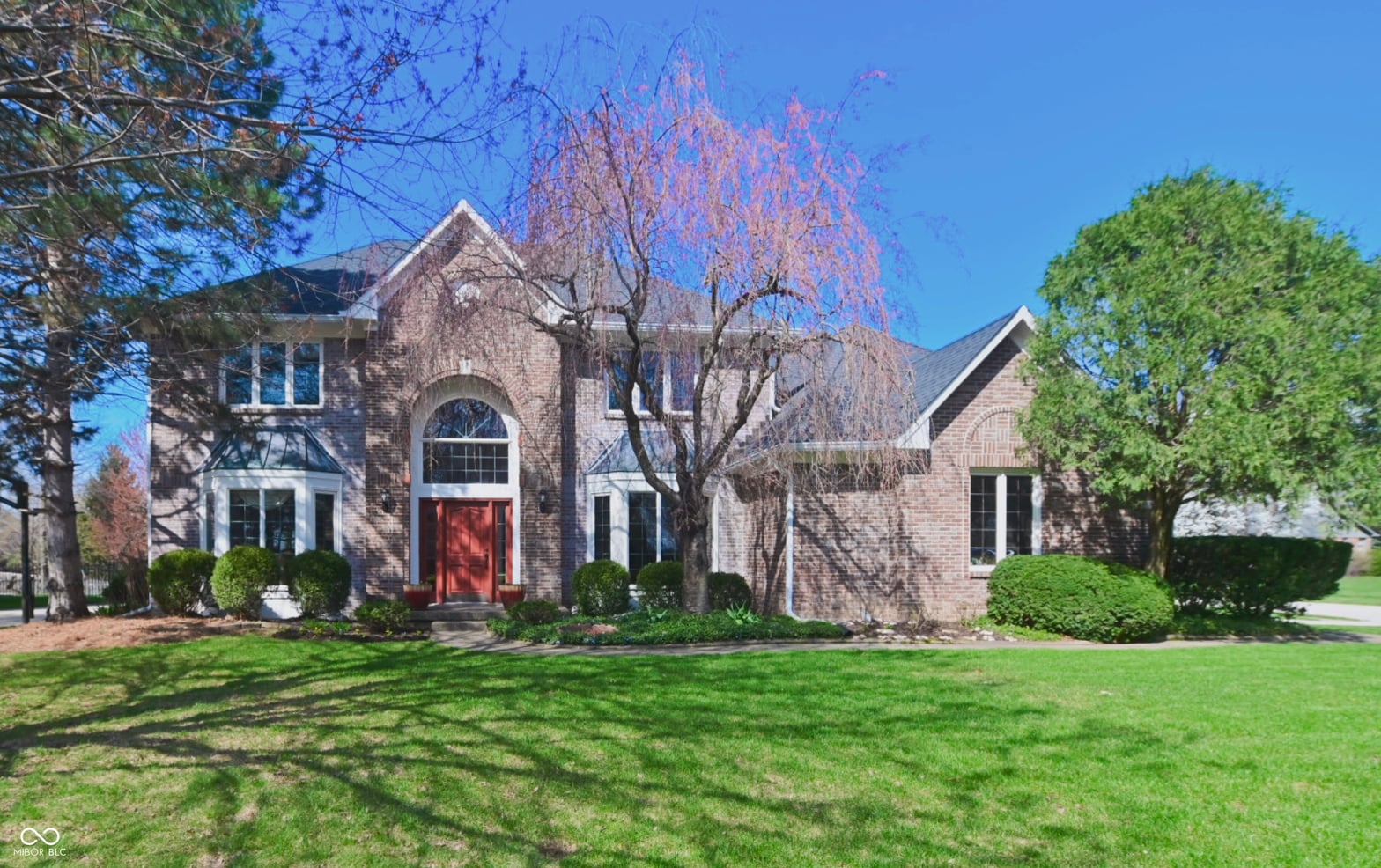 Front exterior at 5139 Kingswood Drive, Carmel, IN