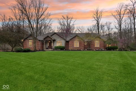 5634 Normandie Court