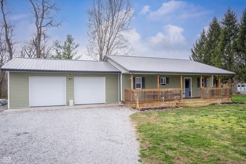 663 W Snake Hill Road