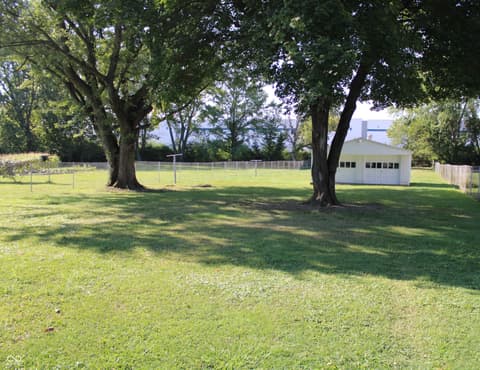 Photo of 10327 Old National Road, Indianapolis, IN
