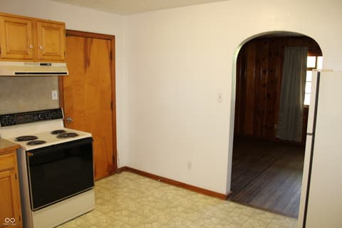 Photo of 10327 Old National Road, Indianapolis, IN