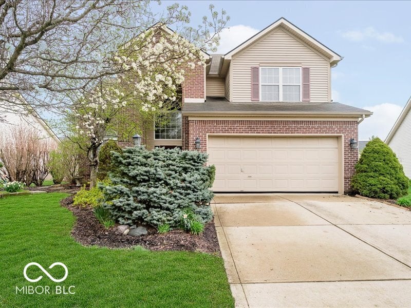 Front exterior at 13921 Leatherwood Drive, Carmel, IN