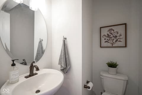Photo of 13107 Pennington Road, Fishers, IN