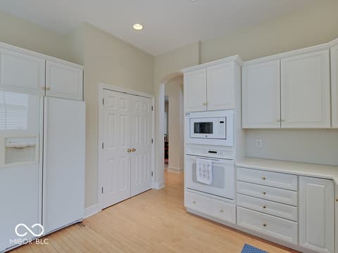 Photo of 443 McLaren Lane, Carmel, IN