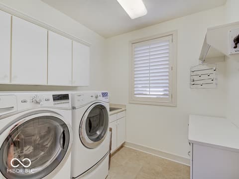 Photo of 443 McLaren Lane, Carmel, IN