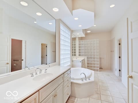 Photo of 443 McLaren Lane, Carmel, IN