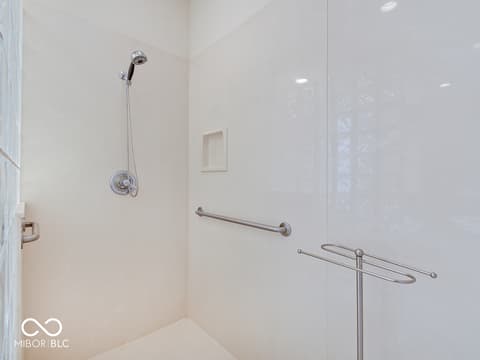 Photo of 443 McLaren Lane, Carmel, IN