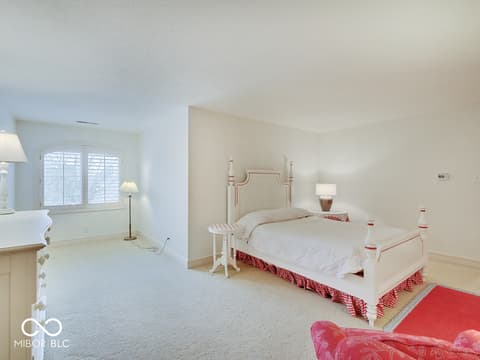 Photo of 443 McLaren Lane, Carmel, IN