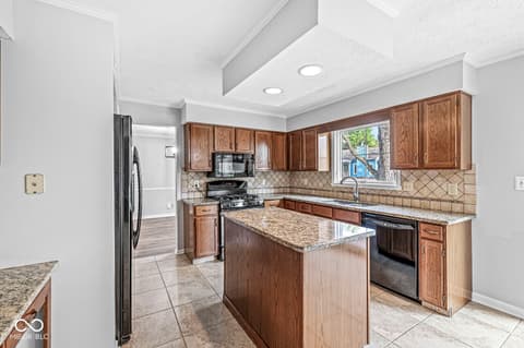 Photo of 716 Winter Way, Carmel, IN