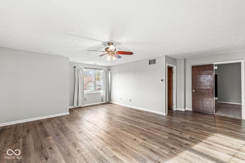Photo of 716 Winter Way, Carmel, IN