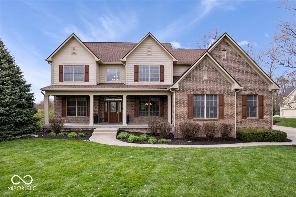 Front exterior at 20251 Dayspring Court, Noblesville, IN