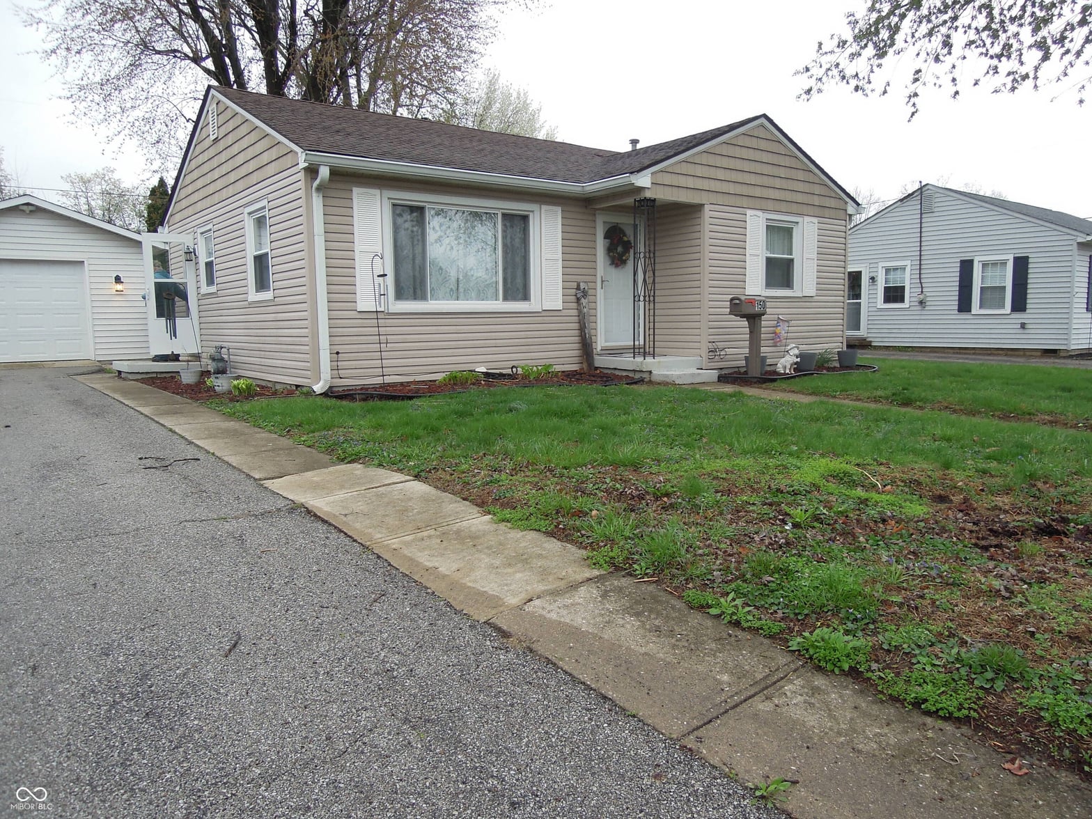 Front exterior at 150 E Carlisle Street, Mooresville, IN
