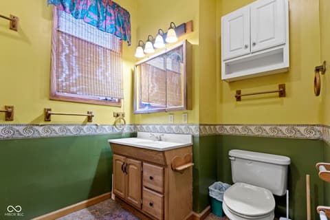 Bathroom at 1455 S 9th Street, Noblesville, IN