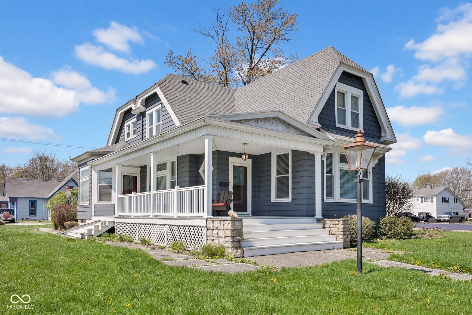 Front exterior at 321 S State Street, North Vernon, IN