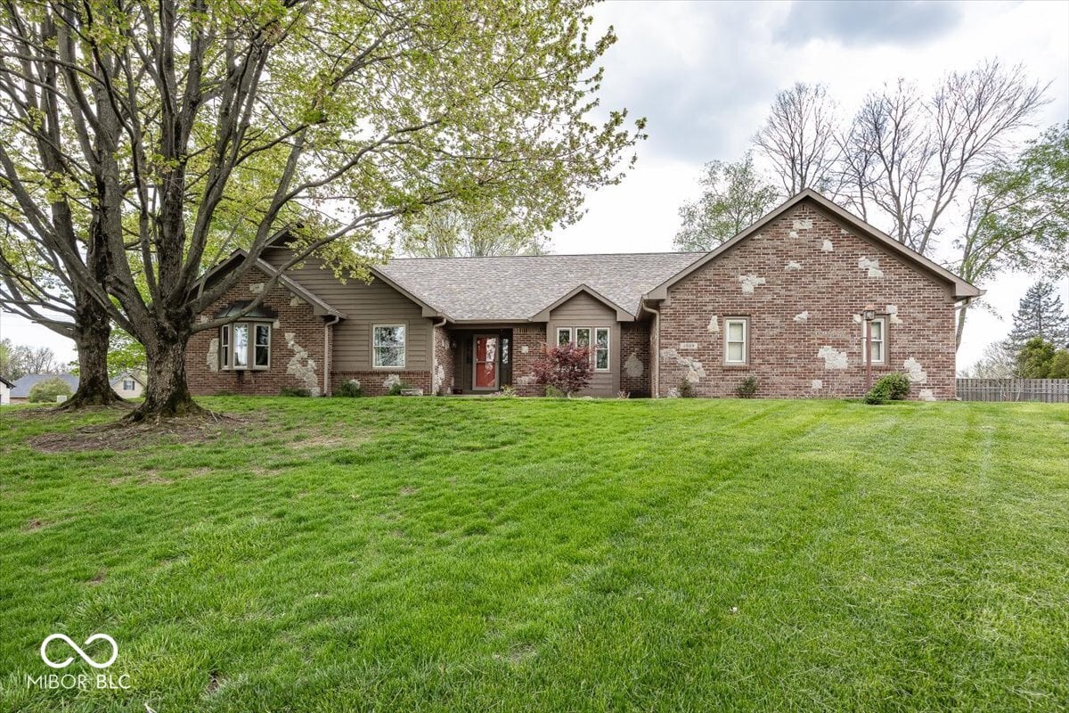 Photo of 1509 Copperwood Place, Carmel, IN